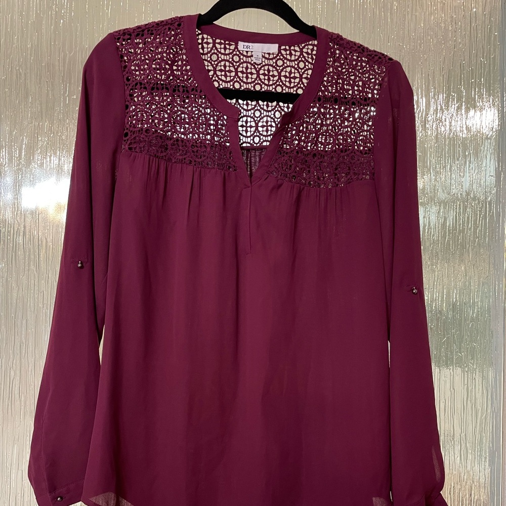 DR2by Daniel Rainn. Size M, long sleeve, roll tab, crochet yoke.